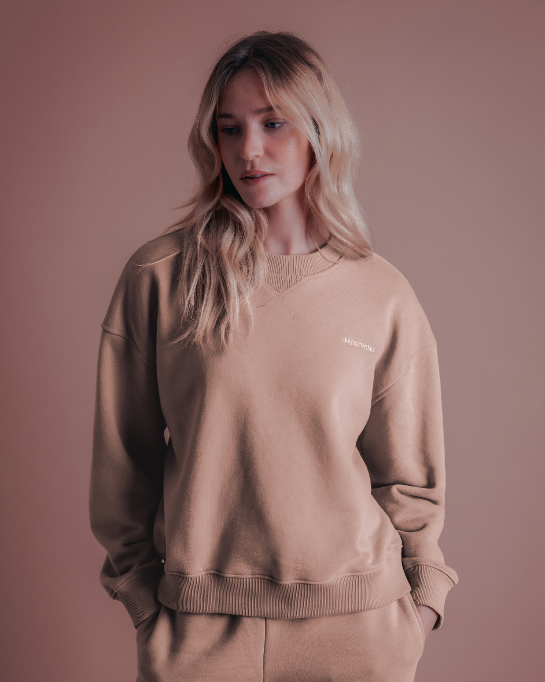 The Classic Crew - Sand