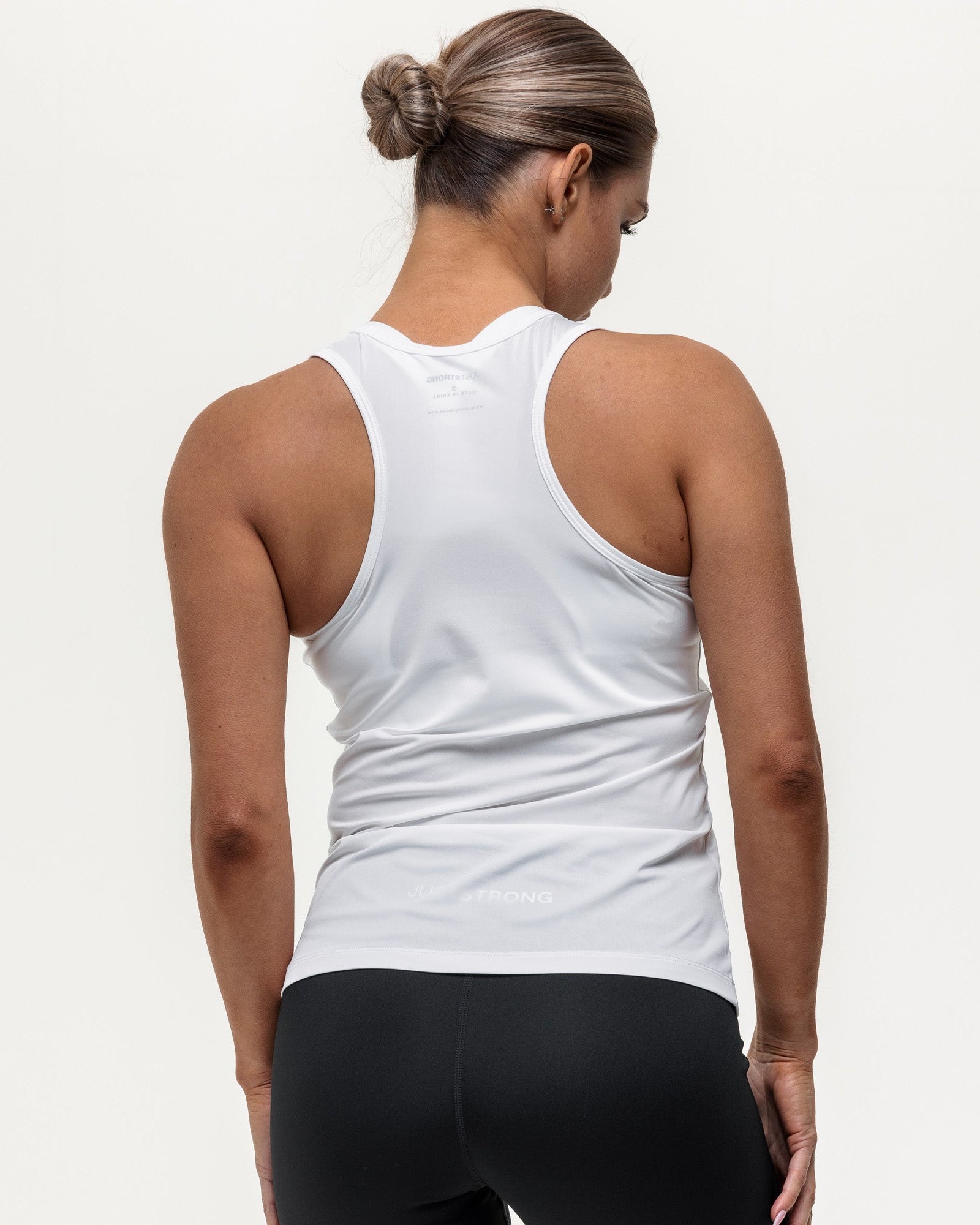 Advantage Vest - White