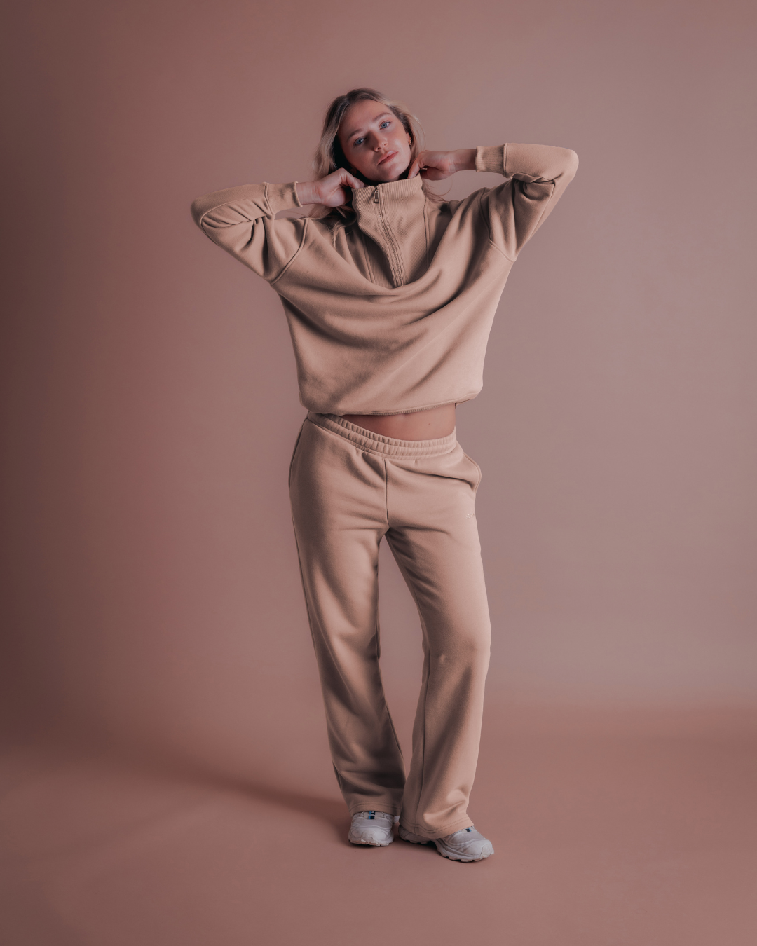 The Classic Quarter Zip - Sand