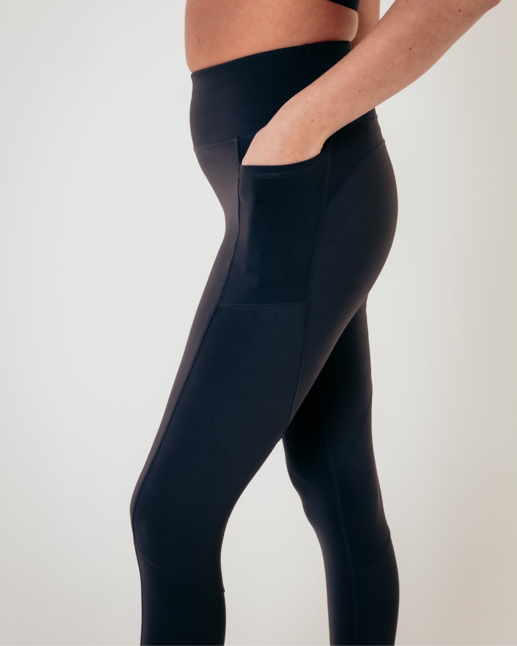 Power High Rise 7/8 Leggings - Washed Black