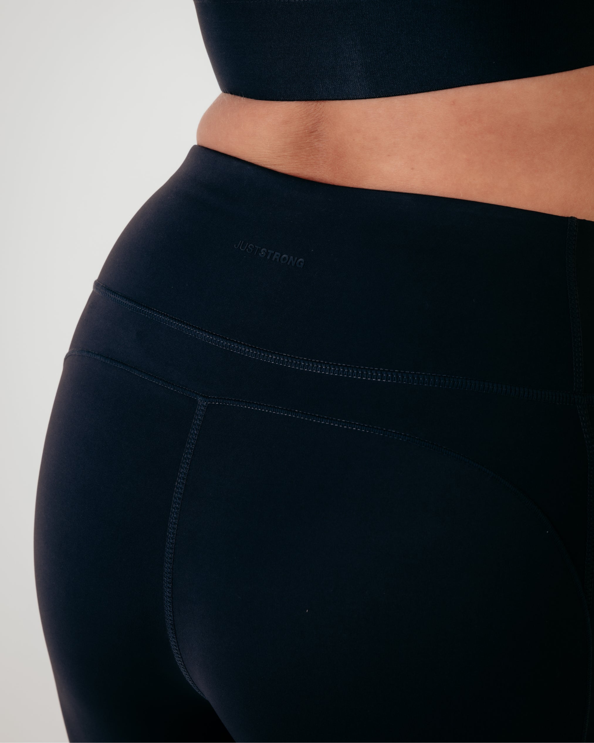 Power High Rise 7/8 Leggings - Washed Black
